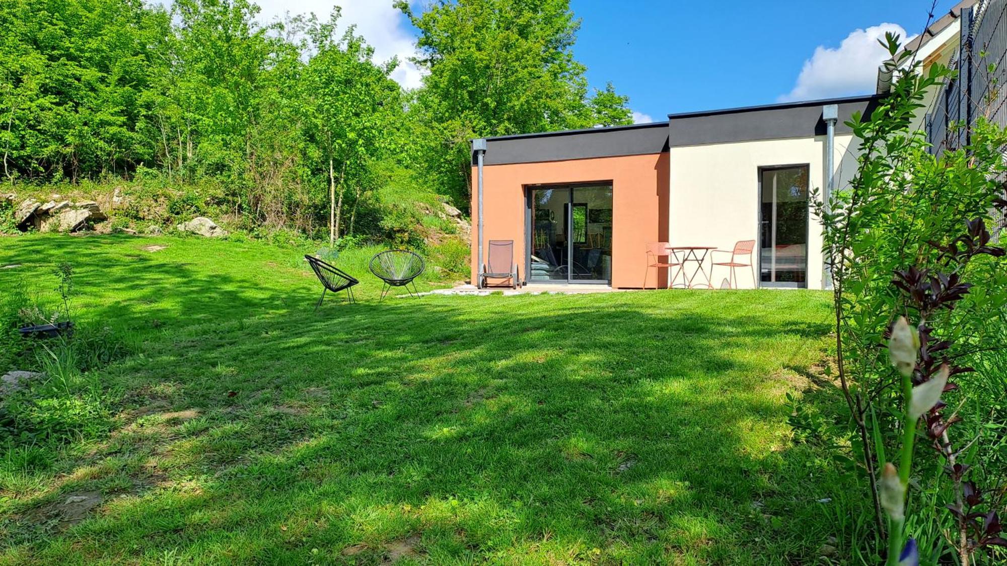 Logement Neuf A 2 Pas Du Lac La Bridoire Buitenkant foto